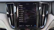 Volvo Xc60 2.0 B4P Plus Dark 5dr Geartronic Petrol Estate